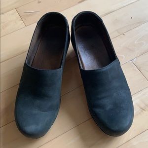 Dansko clogs size 11